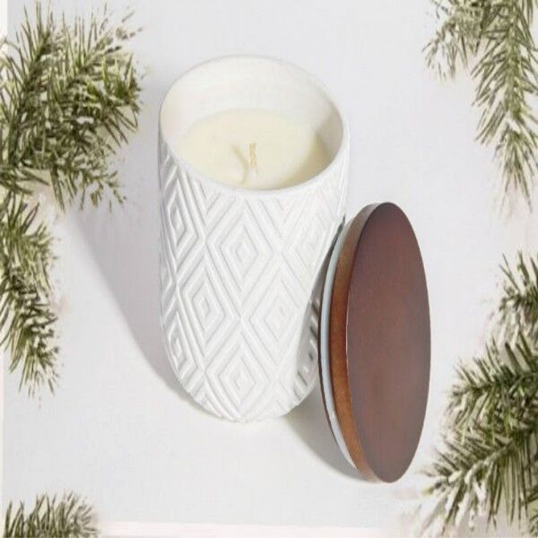 ODM OEM  Luxury Scented Ceramic Candle Holder Classic Home Decoration Natural Essential Oil