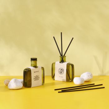Hot Seller Wood Top Luxury Scented Reed Diffuser Fresher Home Decoration Natural Essential Oil
