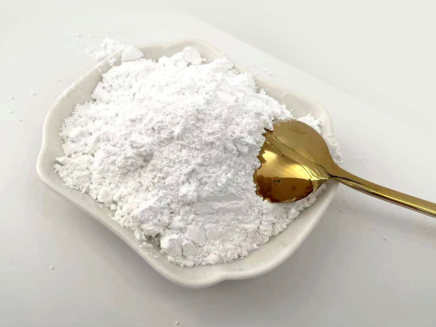 Hafnium oxide uses and its properties