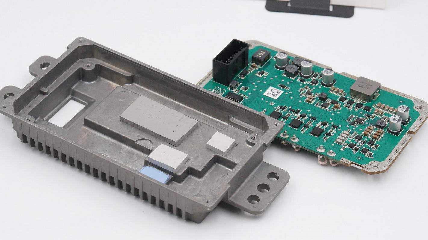 High thermal conductivity interface materials help solve the heat dissipation issue of wireless chargers in cars High thermal conductivity interface materials help solve the heat dissipation issue of wireless chargers in cars