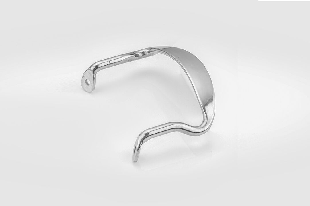 Steel lug