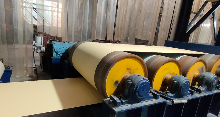 Color coated aluminum plate