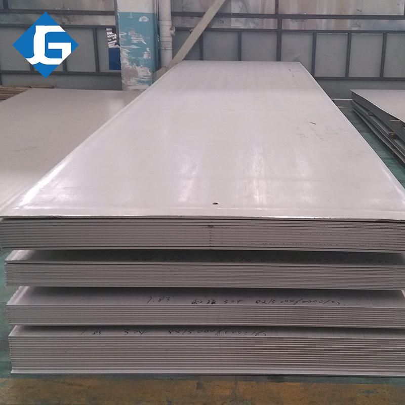 Hot rolled stainless steel sheet