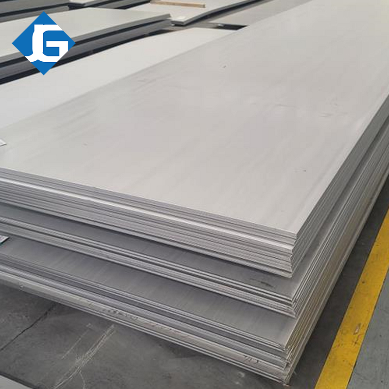 Hot rolled stainless steel sheet