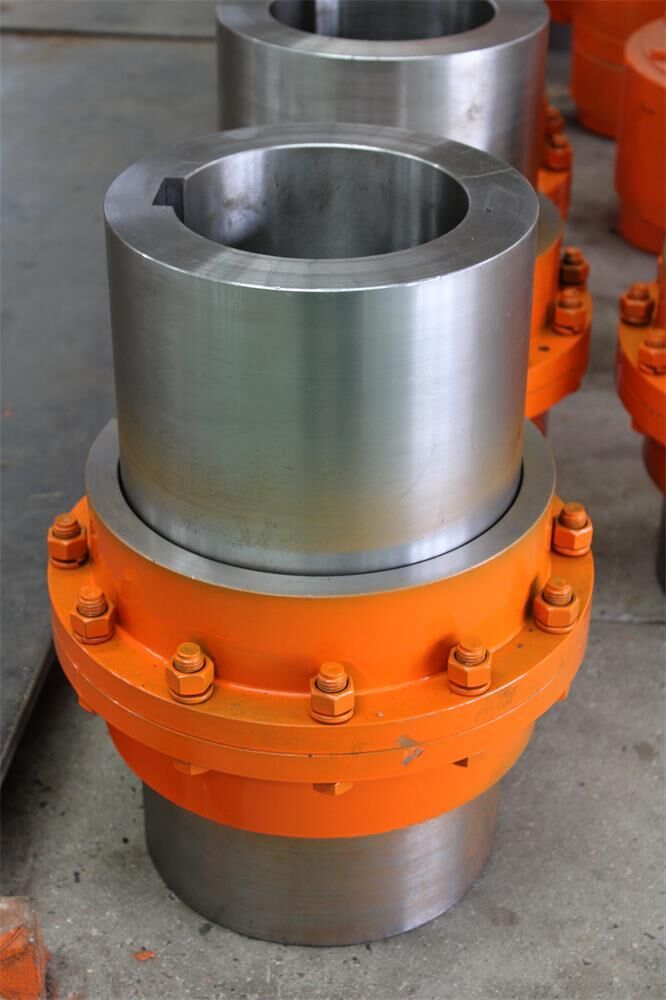 GIICL鼓型齿式联轴器 (9).jpg