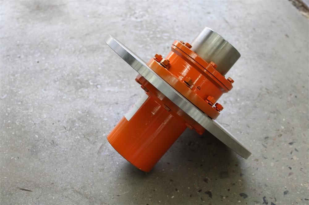 The lubrication effect of gear coupling affects the meshing condition of the set of teeth