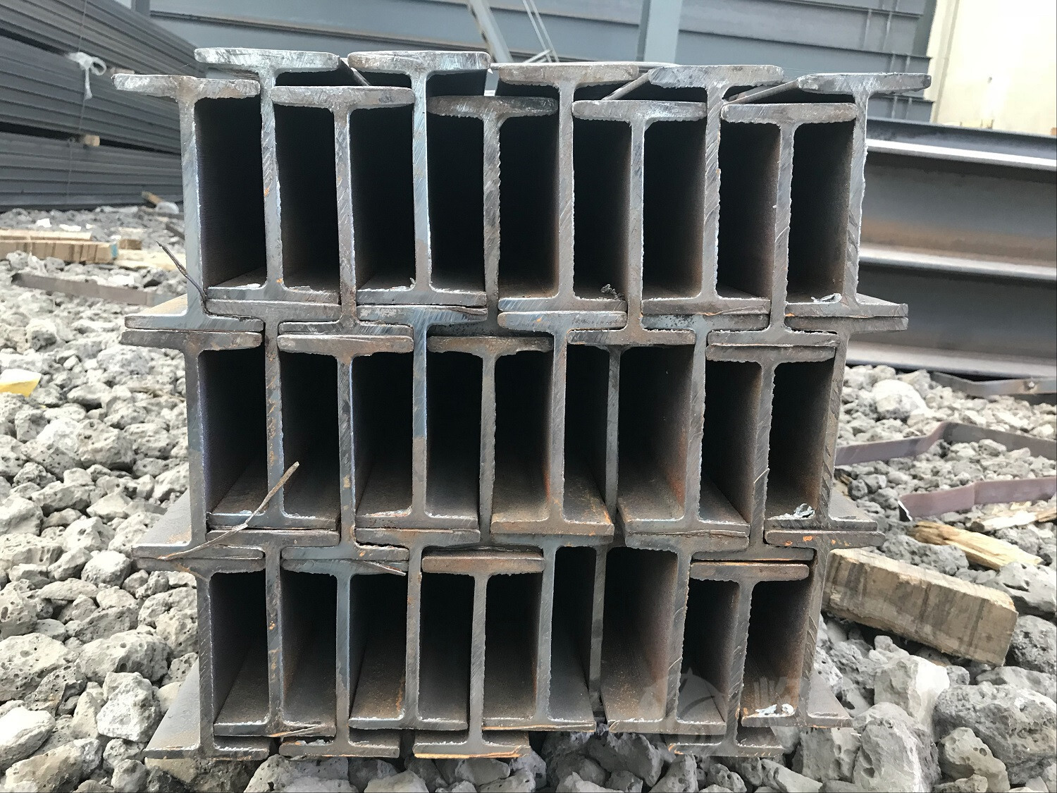 H beam steel