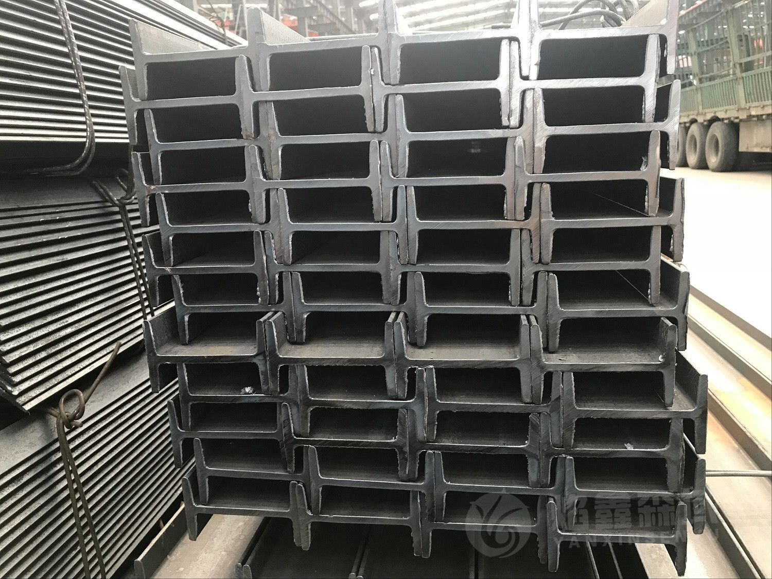 Q195/Q235/Q235b/Q345 i beam China Factory customized carbon steel h beam