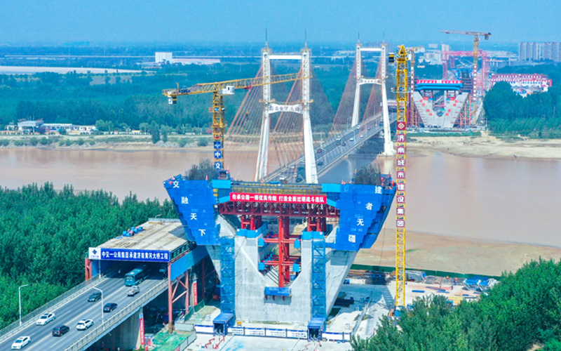 Shandong Steel more than 40,000 tons of bridge steel supported the first unequal span parallel bridge construction project over the Yellow River