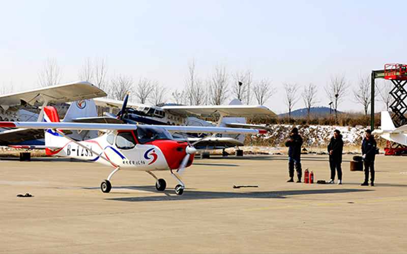 Low-altitude aircraft taking off