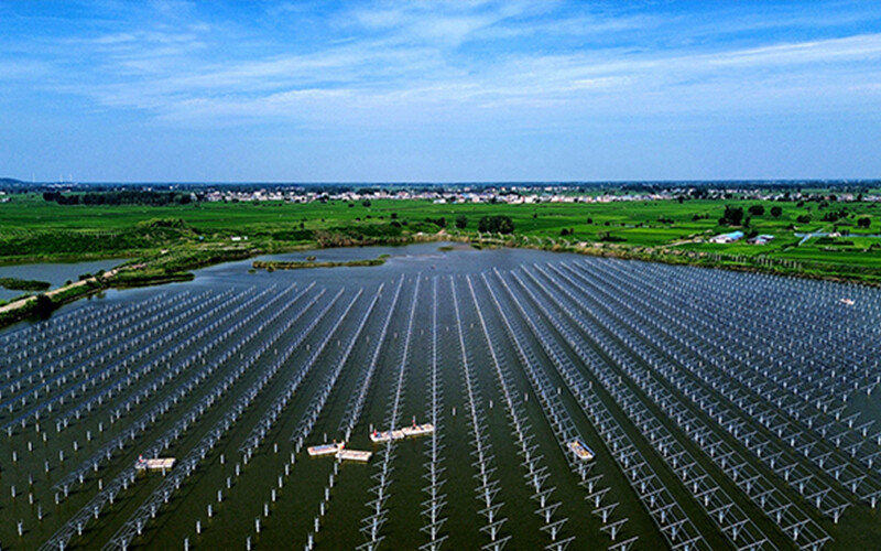 Mine tailings pond transformed into photovoltaic power station to achieve green energy transformation