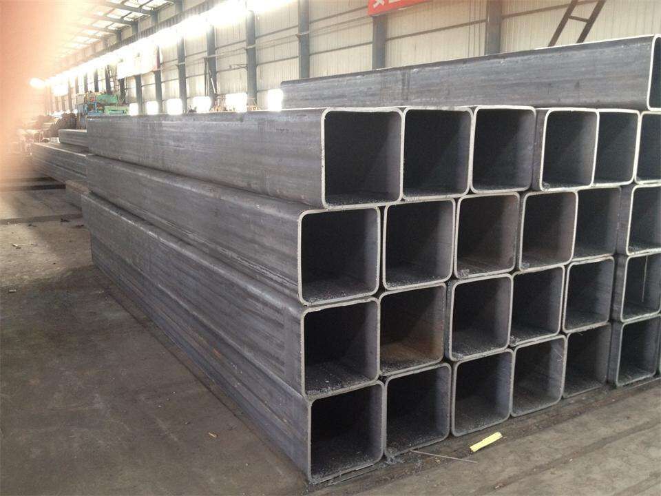 Hot Rolled Carbon Steel Seamless Square Pipe