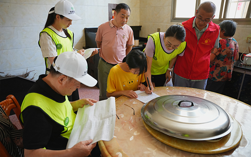 Let love fall to the ground and blossom