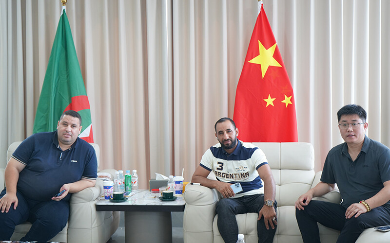 Jinan Rio Tinto joins hands with Algerian traders to create a new chapter in galvanized coil cooperation