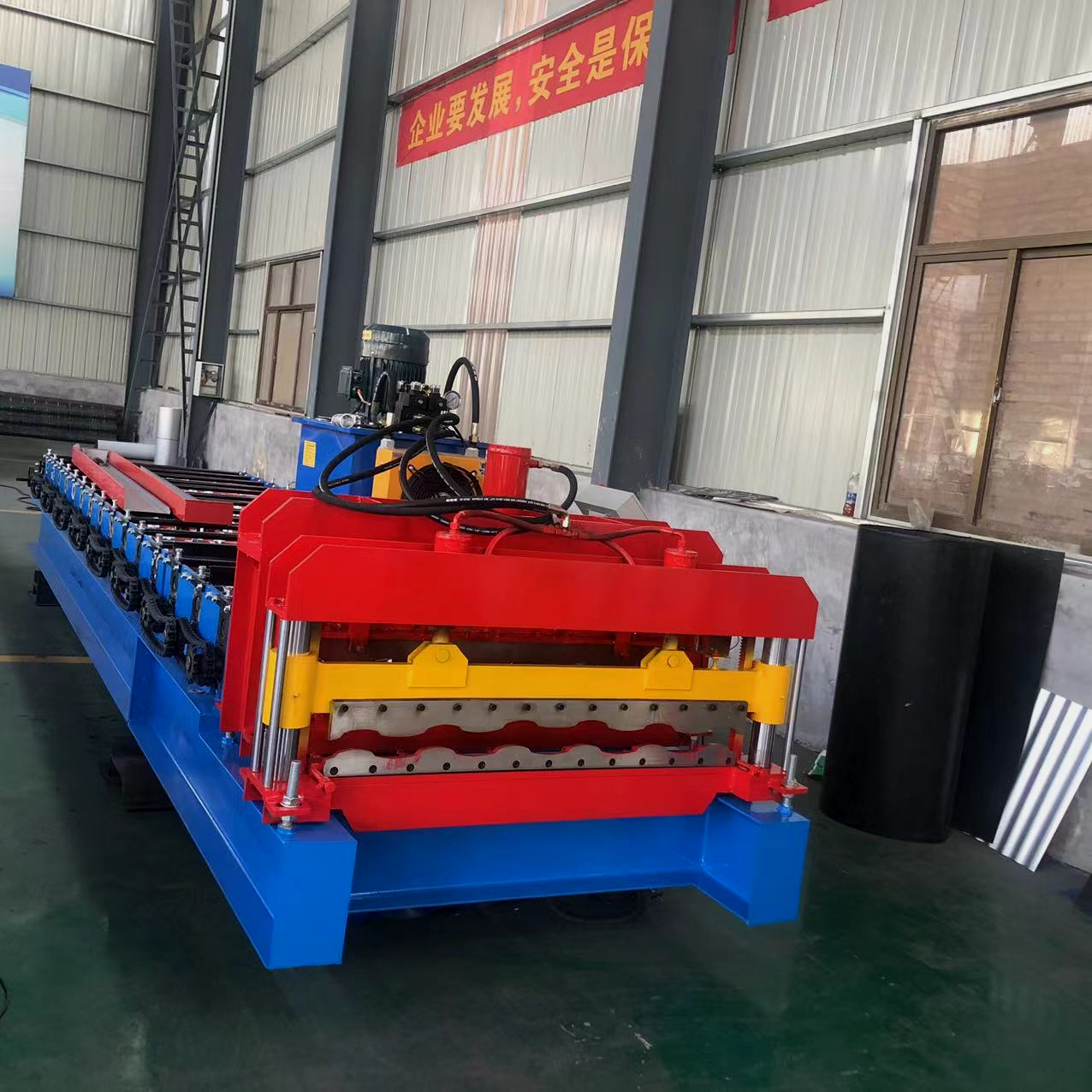 Fully Automatic Arc Roofing Tile Press Machine