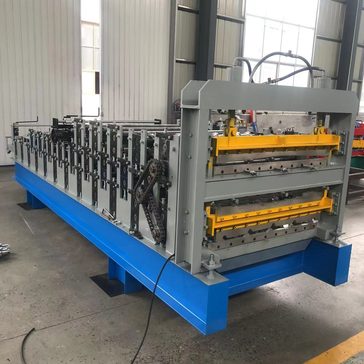 Double Layer Resin-Filling Arc Roofing Tile Press Machine