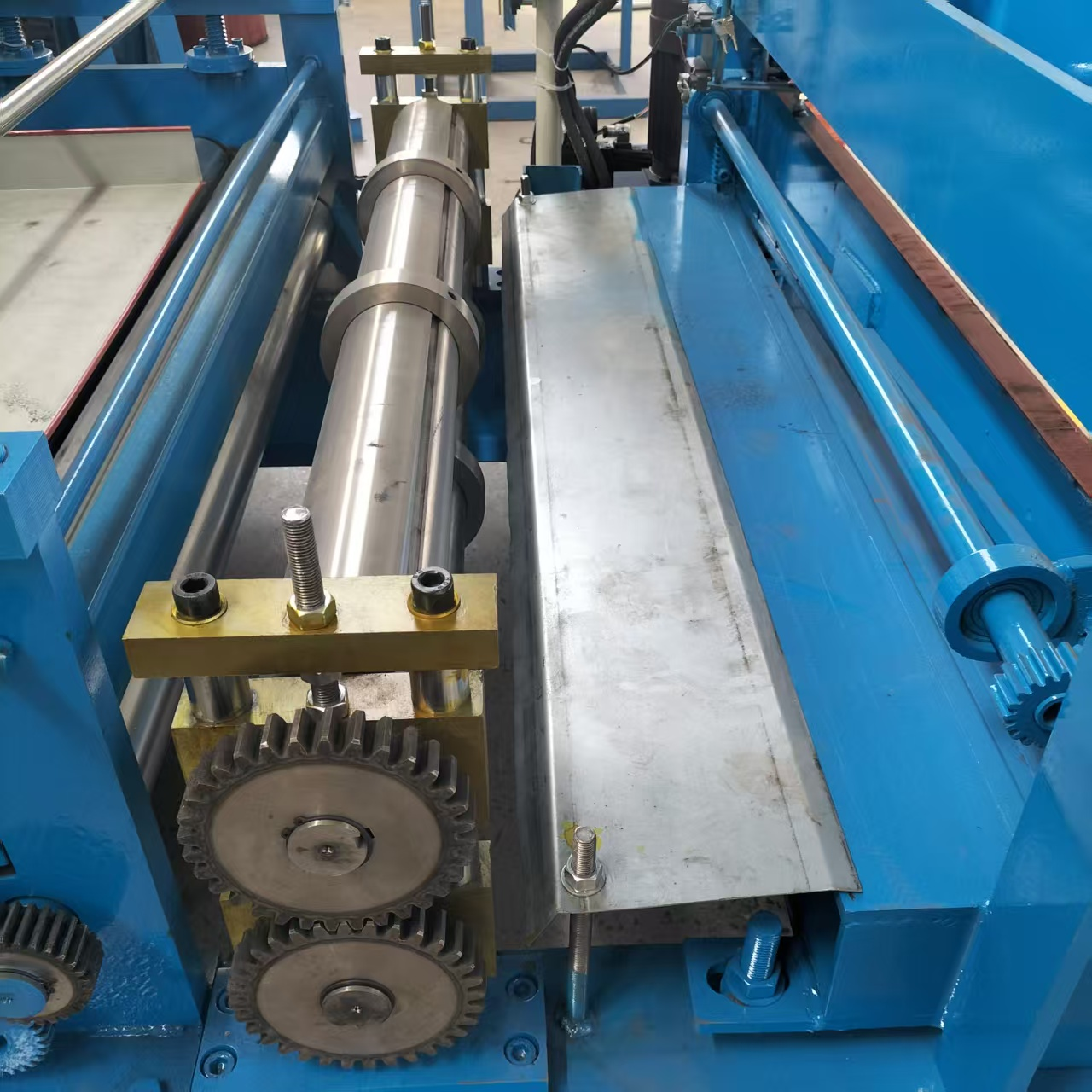 Fully Automatic Embossing Machine - Rio Tinto (Shandong) Steel Group Co.Ltd