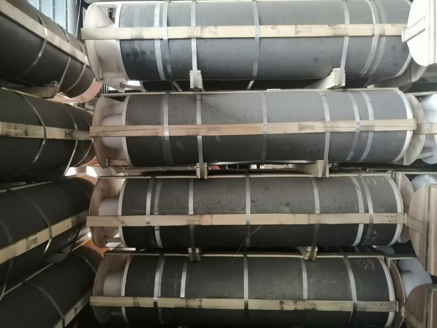 Chinese graphite and raw materials import and export situation