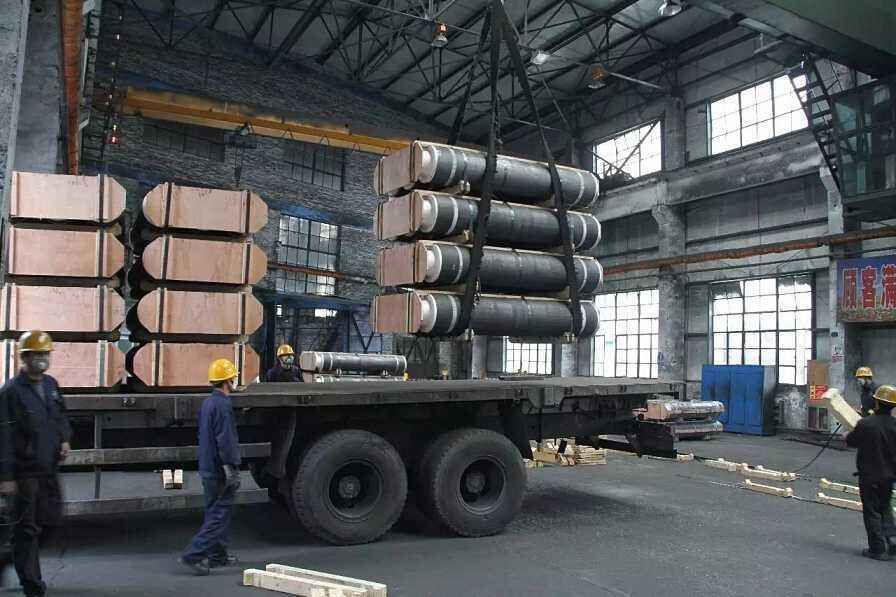 Types of graphite electrodes