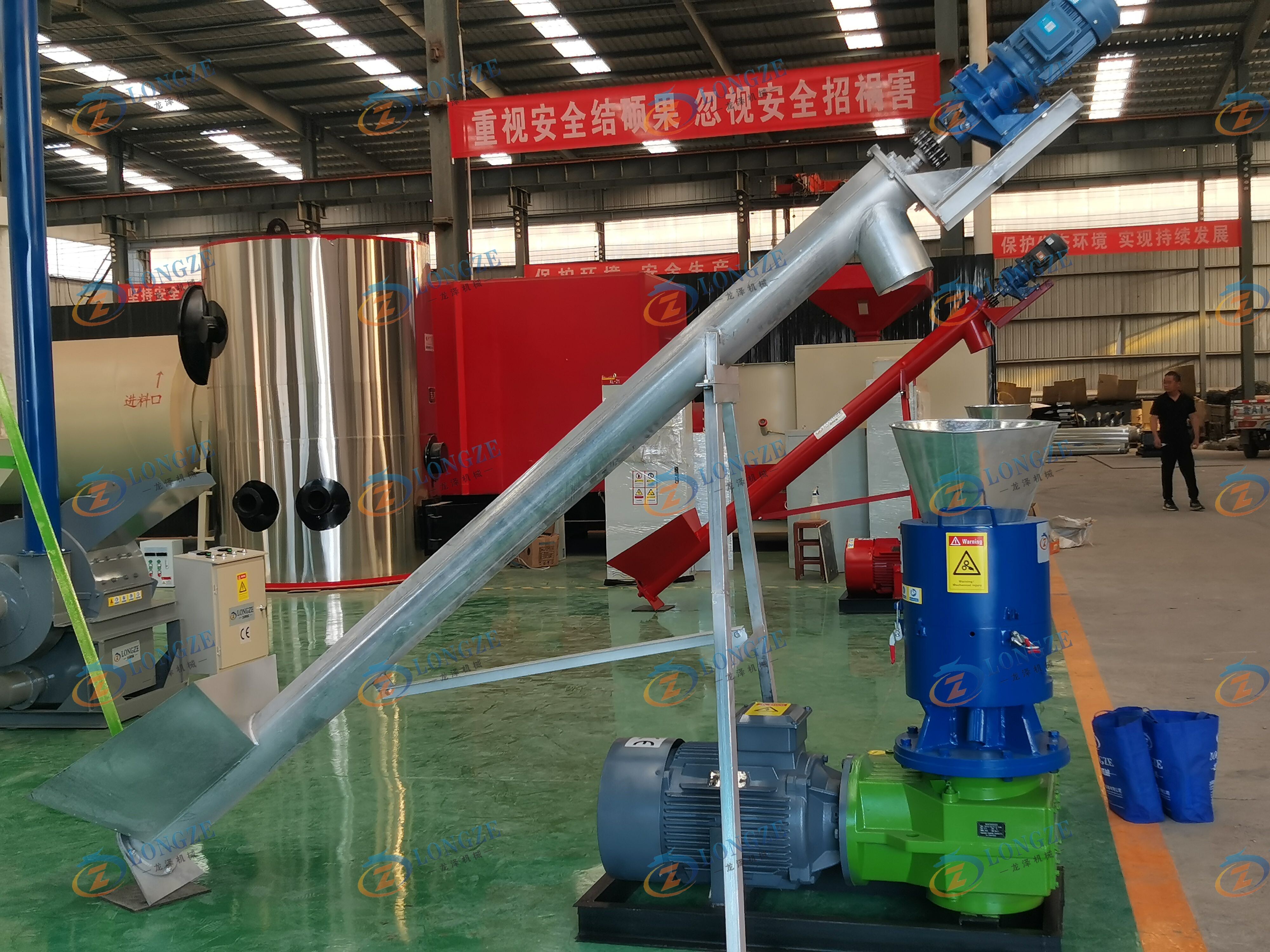 Weekly product recommendation:30kw sawdust mahcine and pellet machine