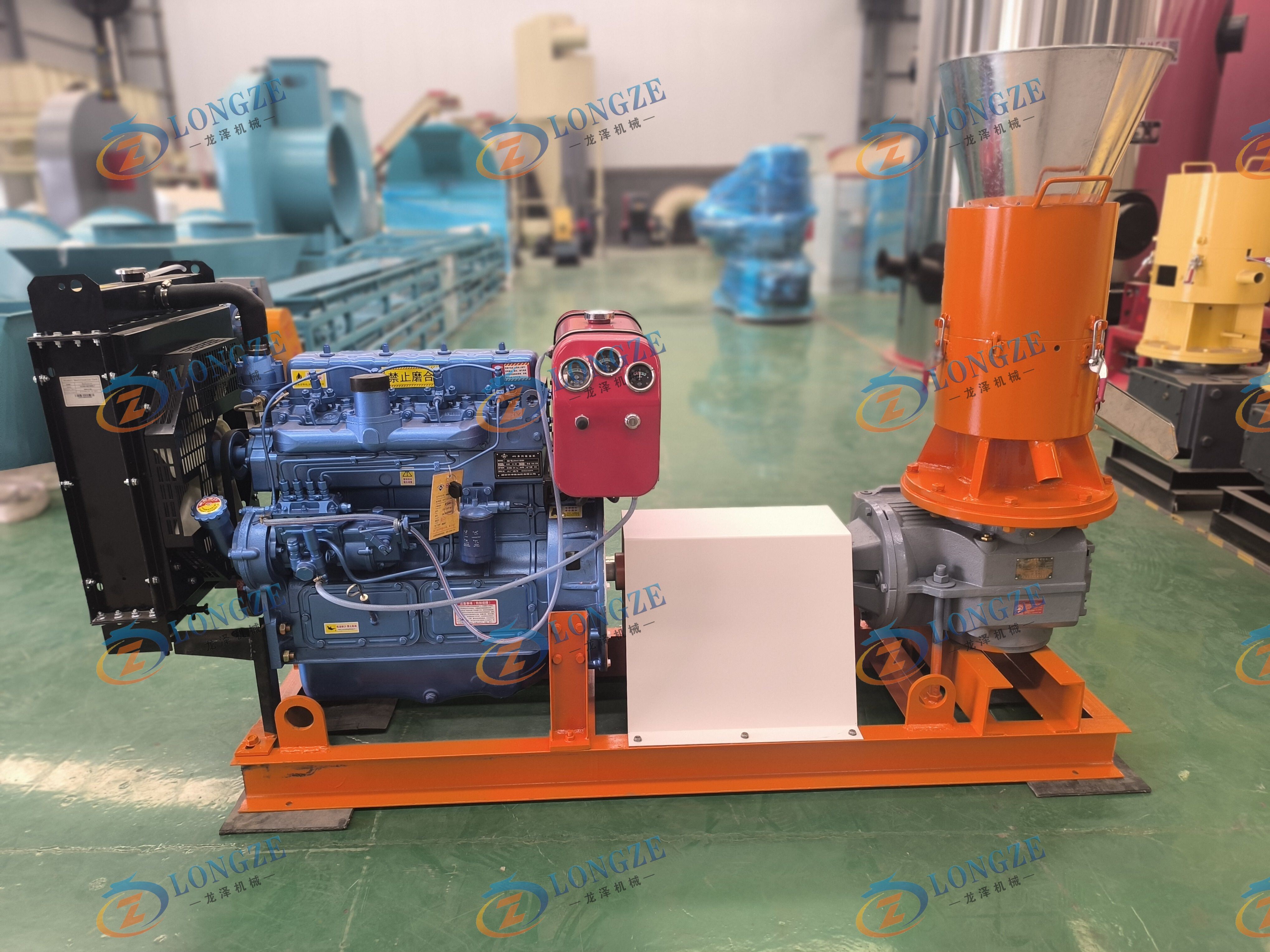 ​SHANDONG LONGZE~40HP Diesel Flat Die Wood Pellet Machine Export