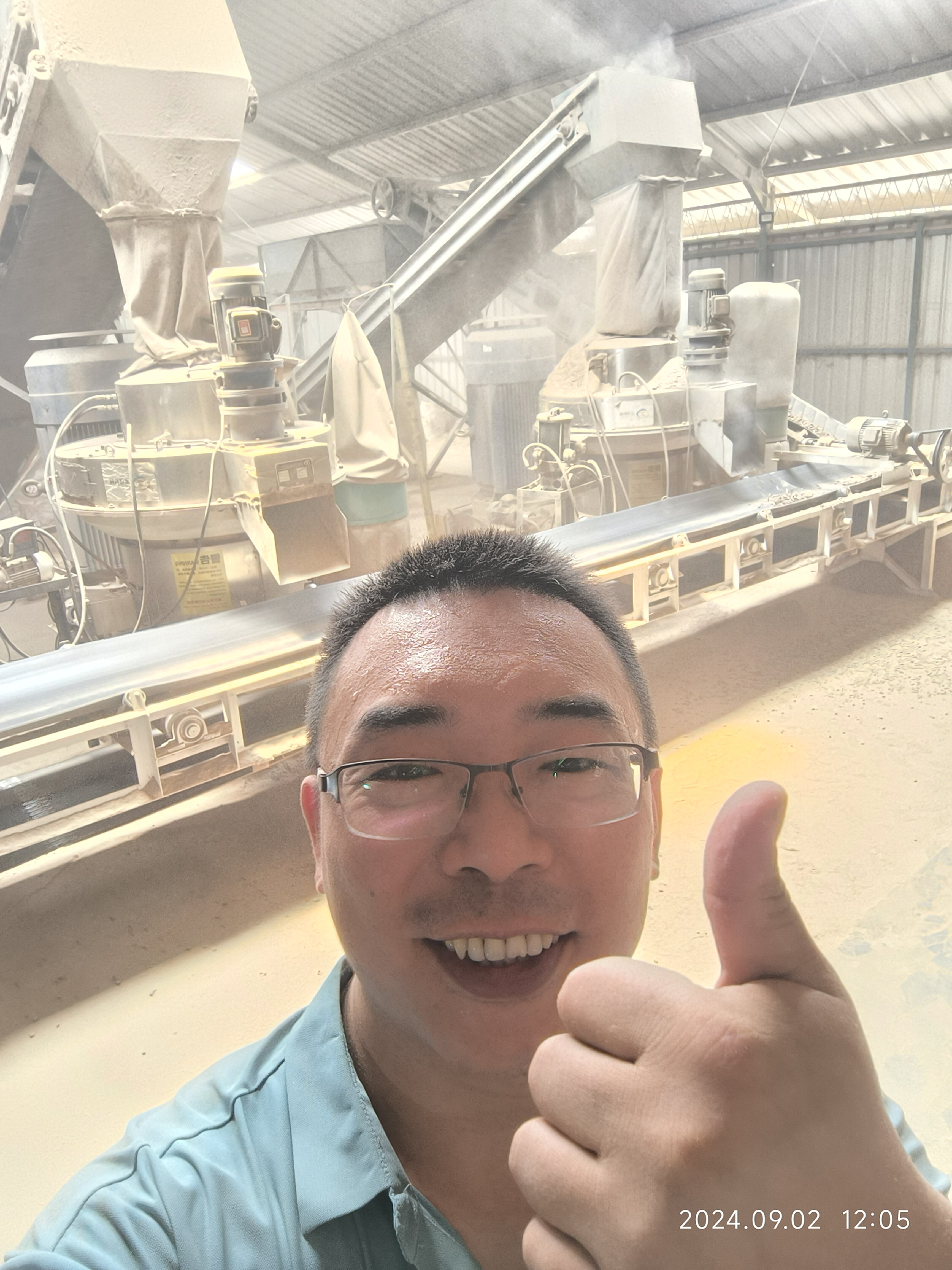 SHANDONG LONGZE team attend IFMAC WOODMAC INDONESIA and serve the Indonesian market