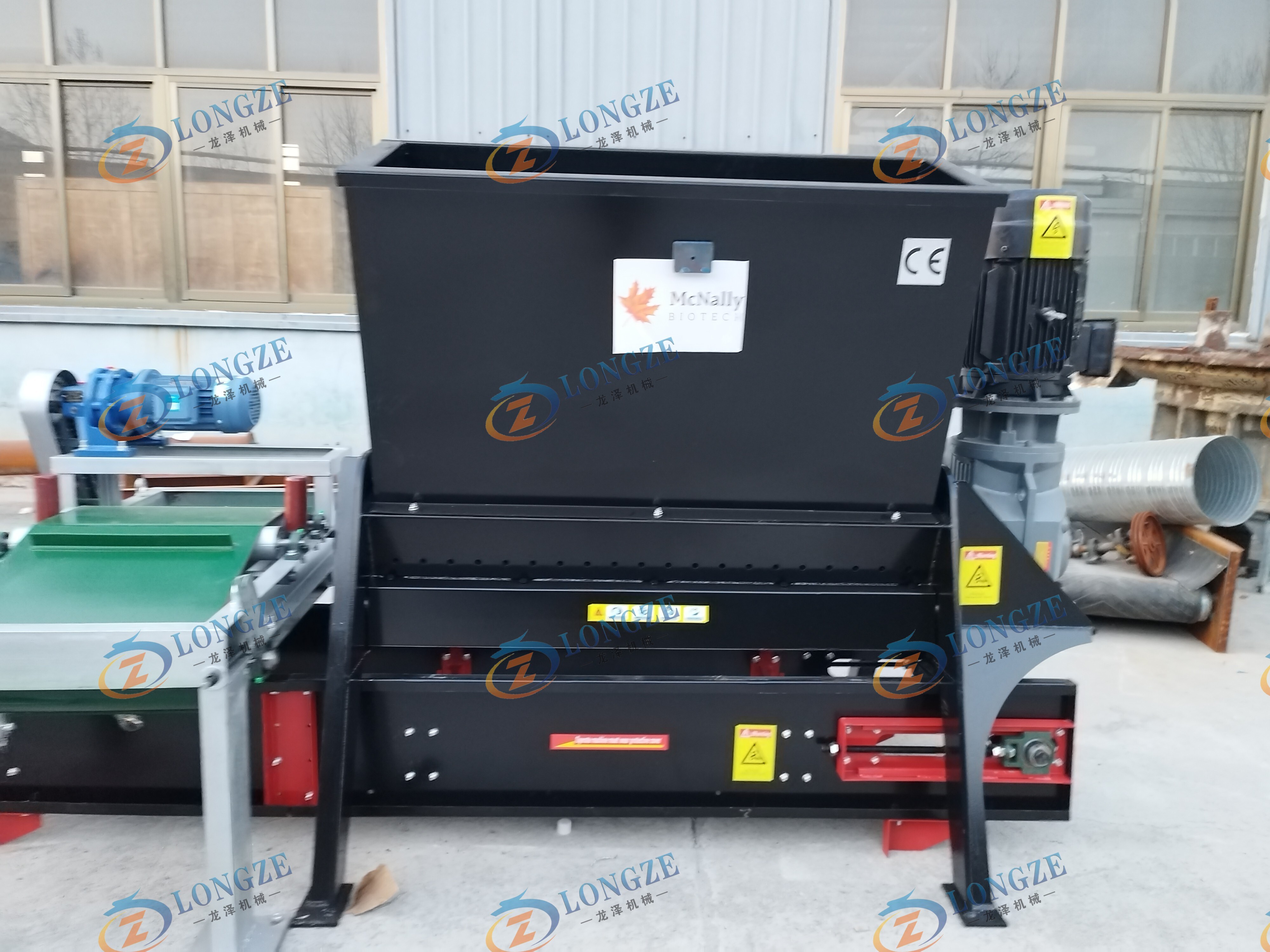 SHANDONG LONGZE PALLET SHREDDER SHIPPED TO EUROPE