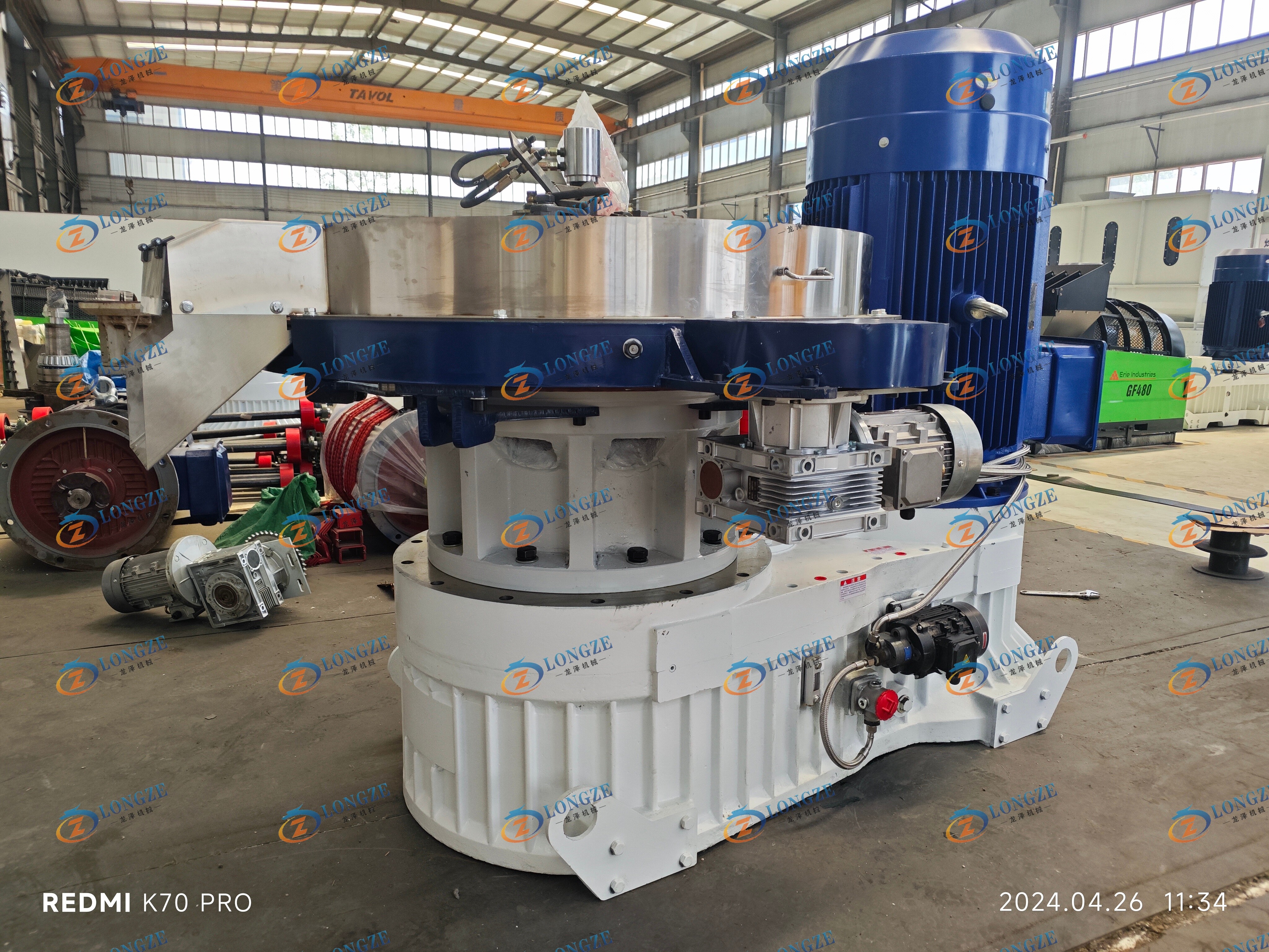 THE 8TH GENERATION 132KW XGJ560 PELLET MACHINE IS SHIPPED TO TAIWAN