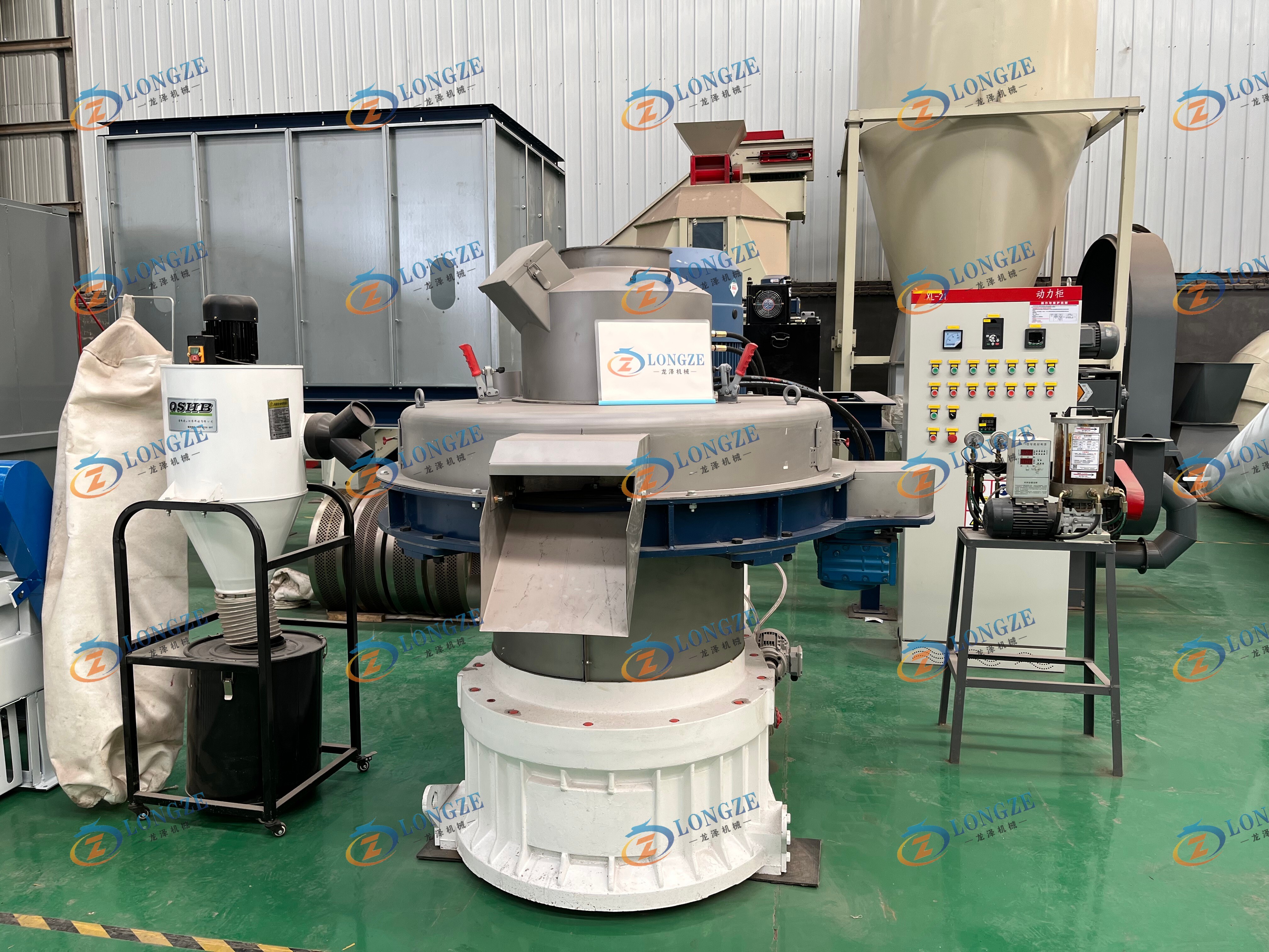 SHANDONG LONGZE ~ 1.5-2T/H 132KW WOOD PELLET MACHINE