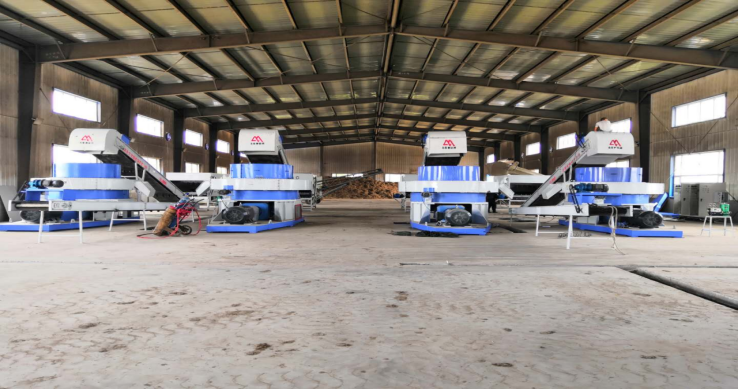 132KW 2.5-3T/H 30mm Briquette Machine