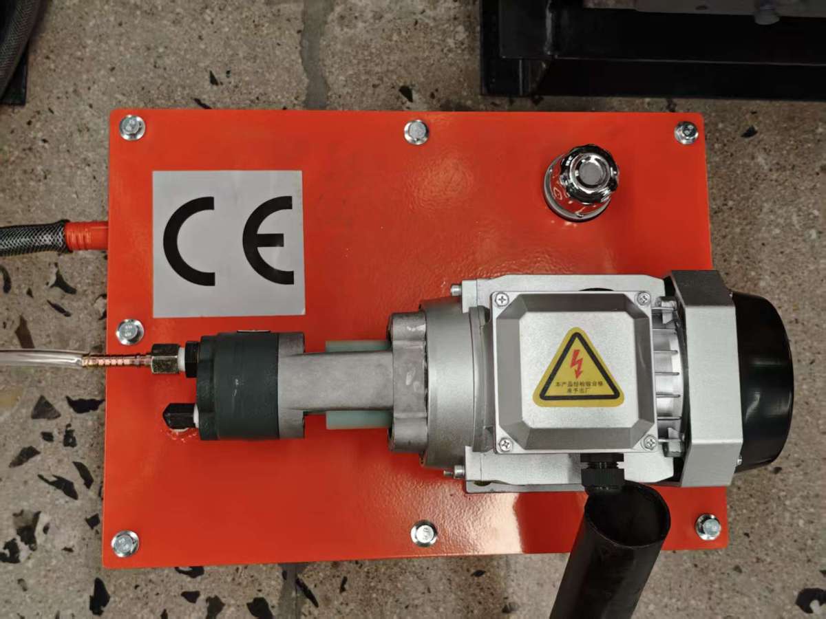 5c5d886770324468068a52e2315e6ad7