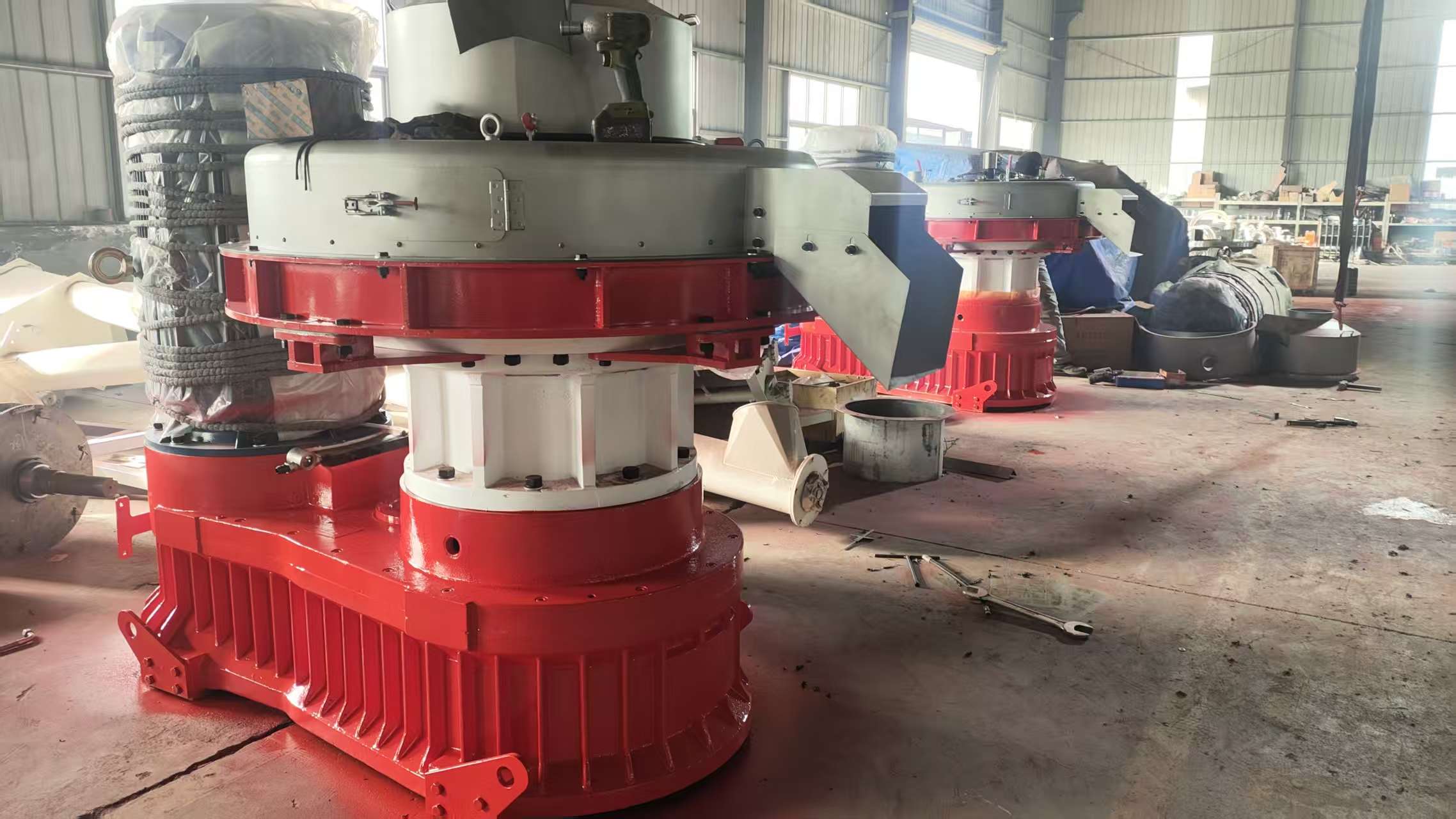 Longze 8th Generation 160kw XGJ700 Pellet Mill Display