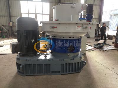 250kw XGJ850 Sawdust Pellet Machine