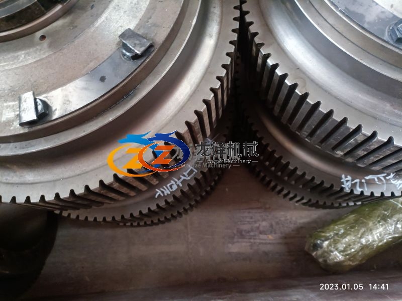 90kw XGJ560 Wood Pellet Machine