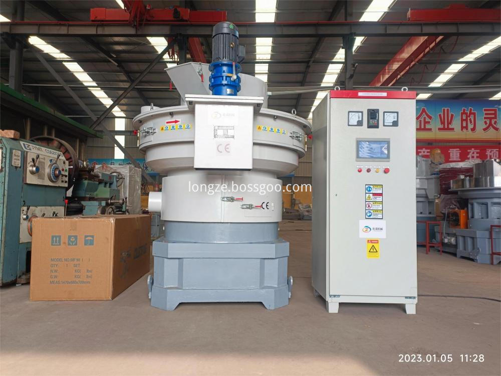 132kw wood biomass pellet machine 