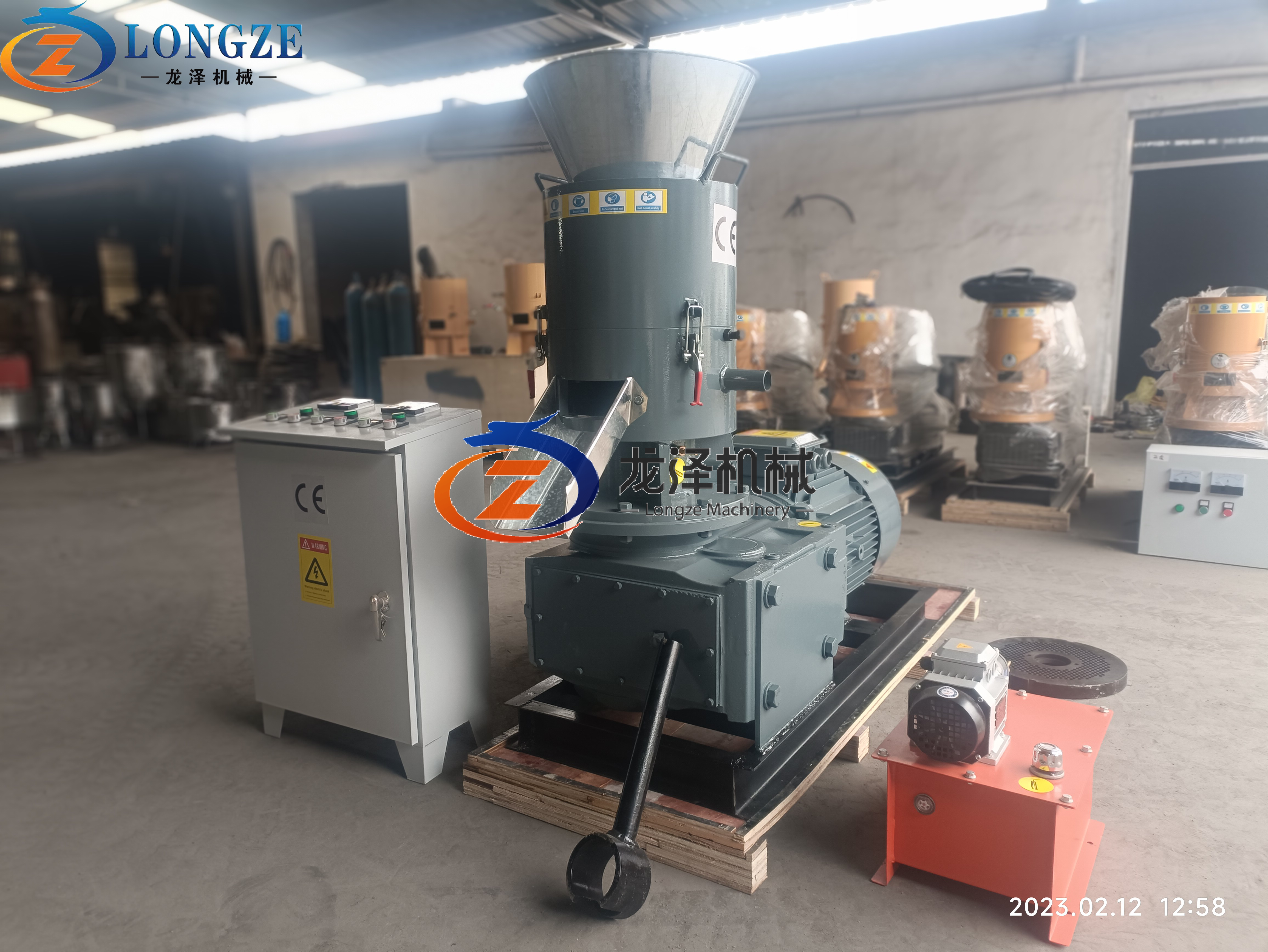 FLAT DIE PELLET MACHINE FOR SMALL CAPACITY