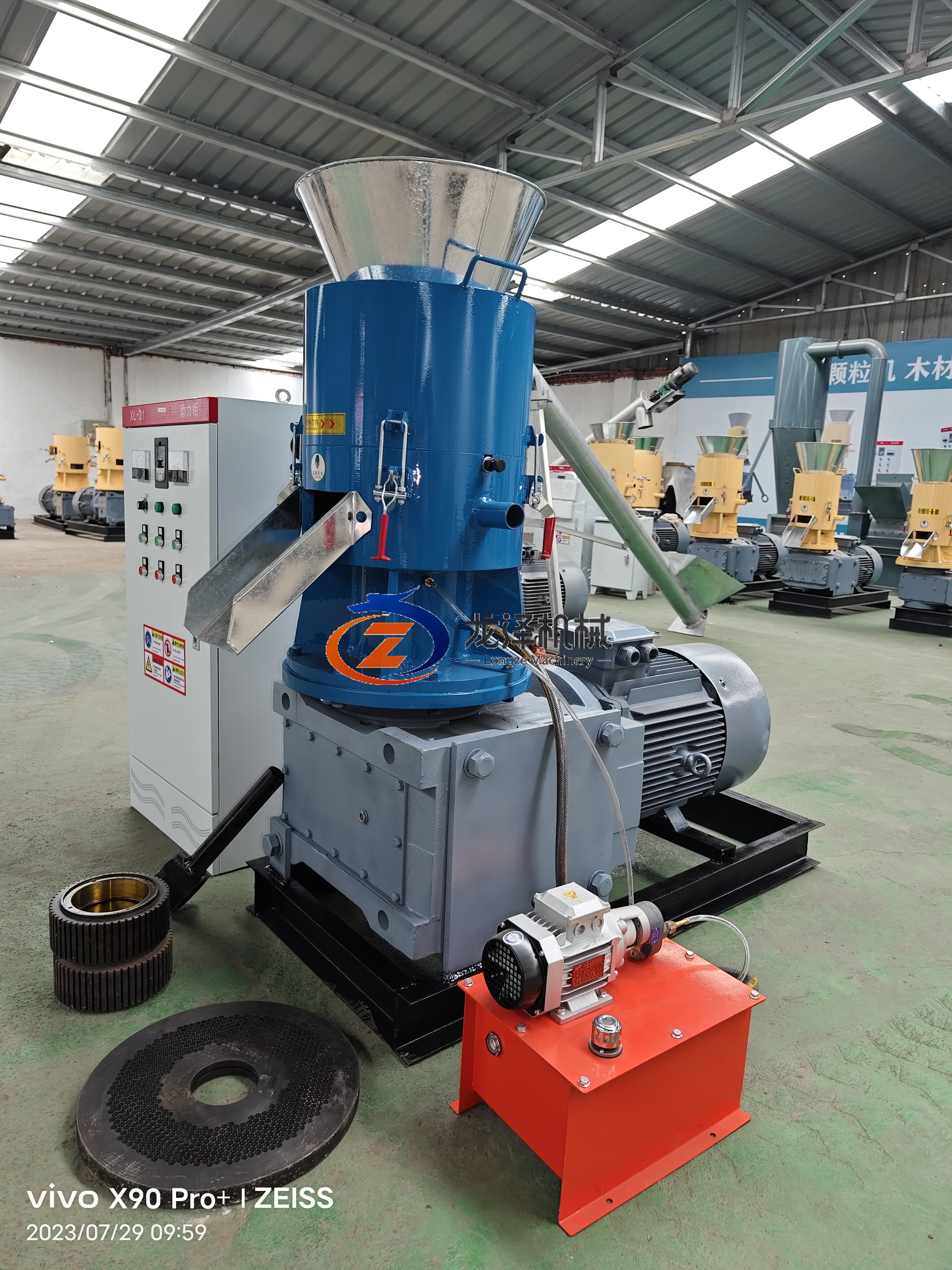 45KW FLAT DIE PELLET MACHINE SENT TO EGYPT