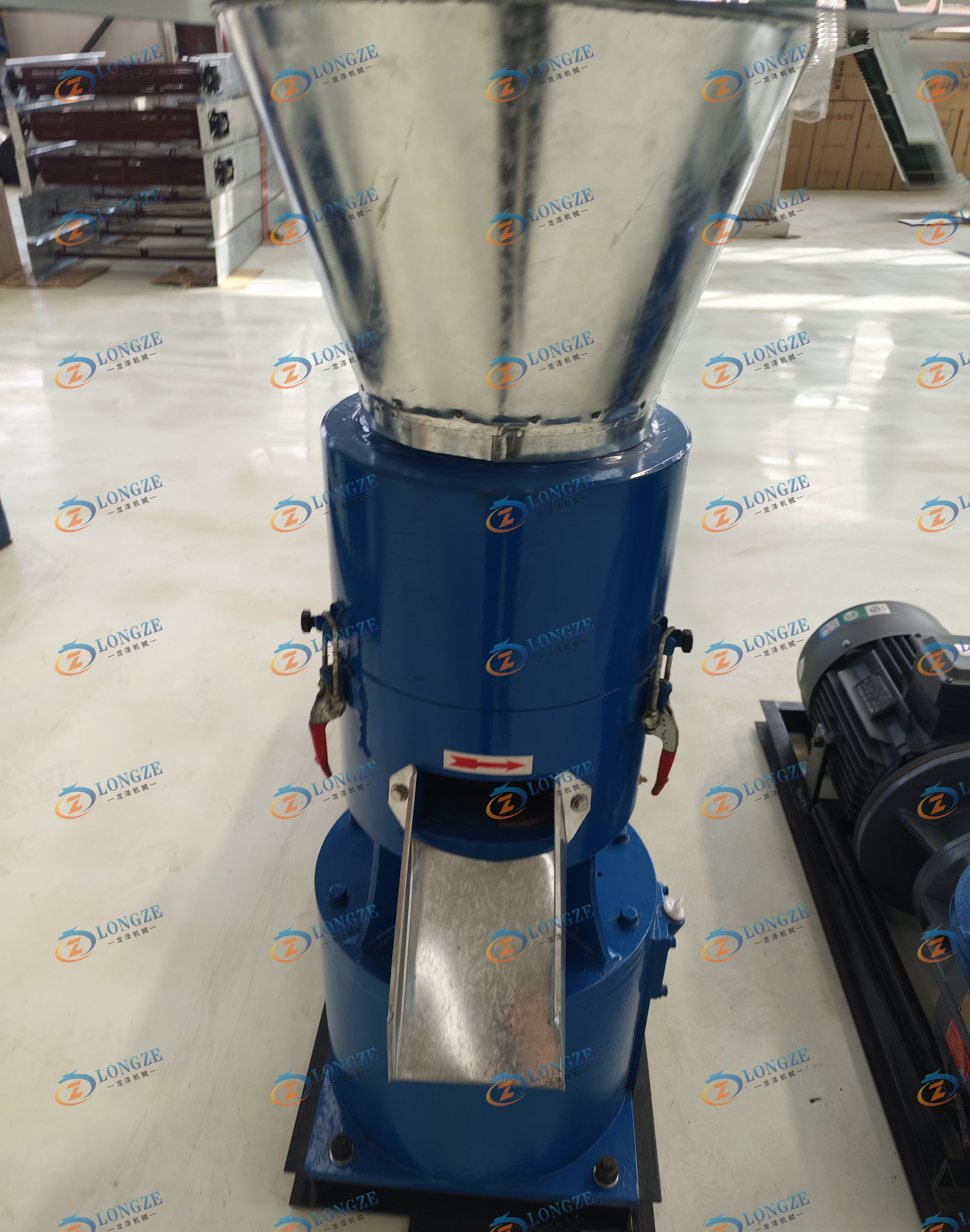 Gain a Deeper Understanding of Our Flat Mold Pellet Machine