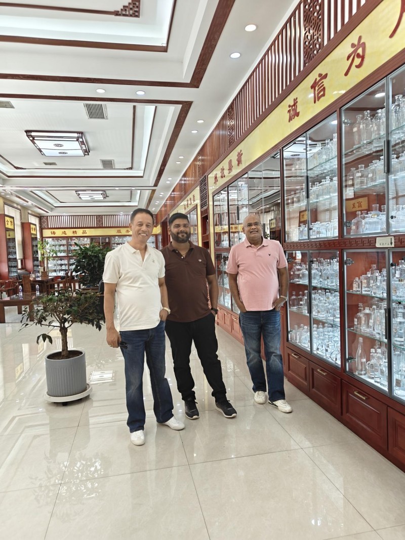 Warm Welcome to Valued Nepal Clients for Factory Visit & In-Depth Cooperation Discussion
