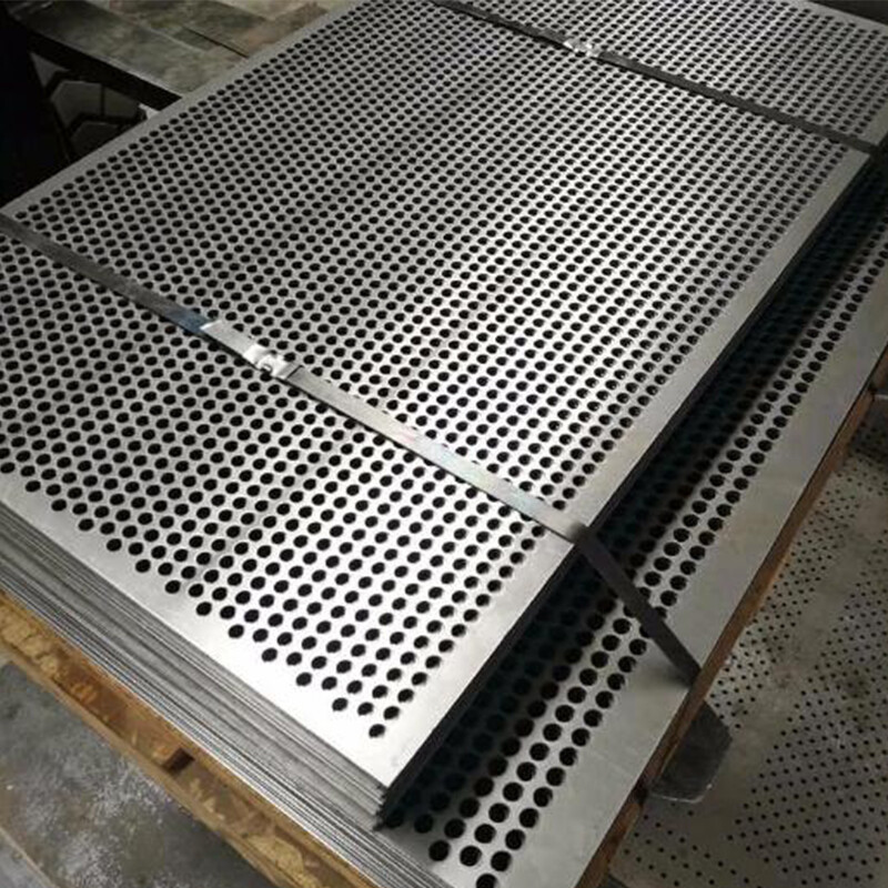 Stainless steel perforated plate