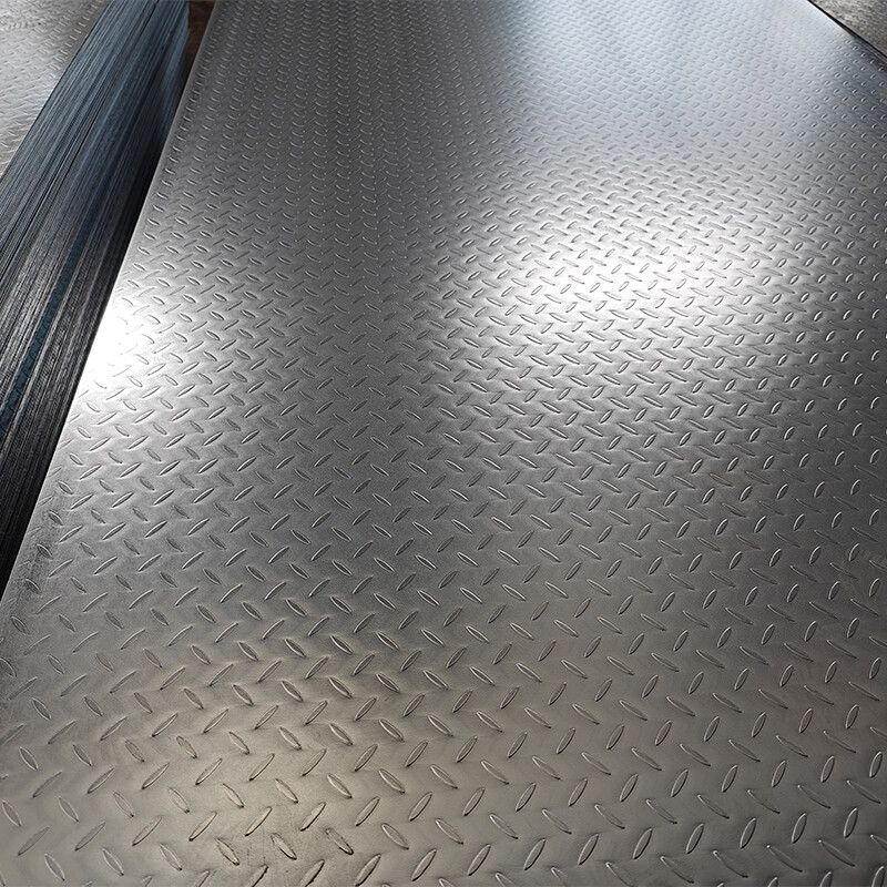 Galvanized checker plate