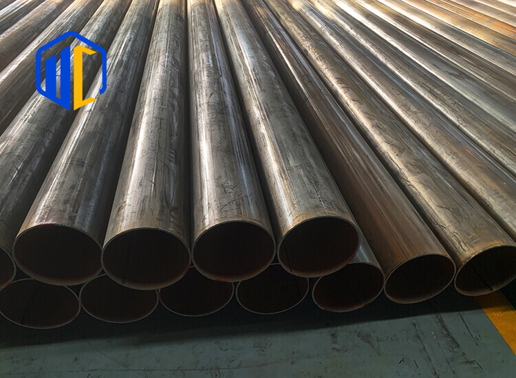DIN2I5L Seamless Steel Pipe