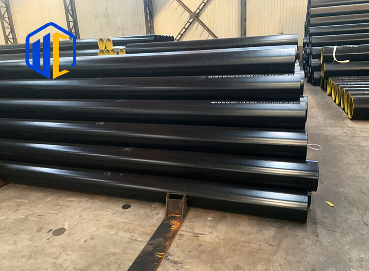 DIN2I5L Seamless Steel Pipe