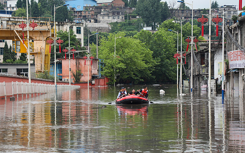Heavy rain is coming, take strict precautions