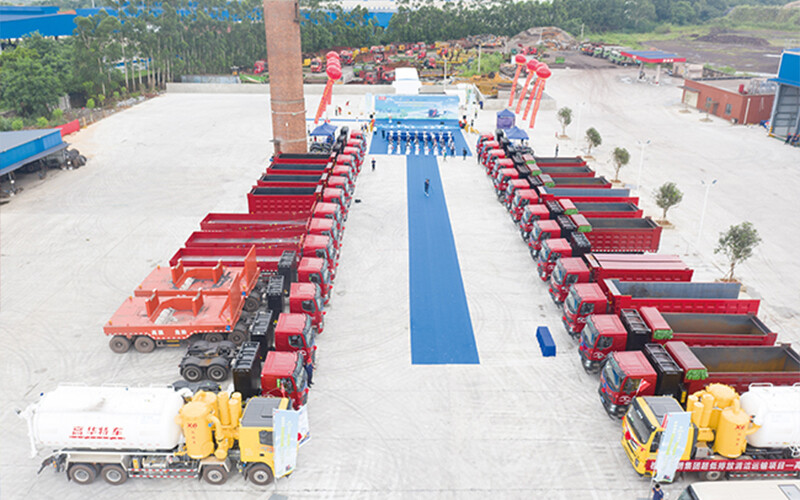 Green heavy trucks lead the future