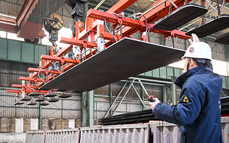 Our company's 7Ni steel will be used to build large shipboard LNG storage tanks