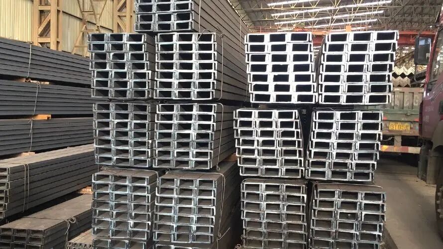 Demand picks up and steel shipments increase significantly Demand picks up and steel shipments increase significantly