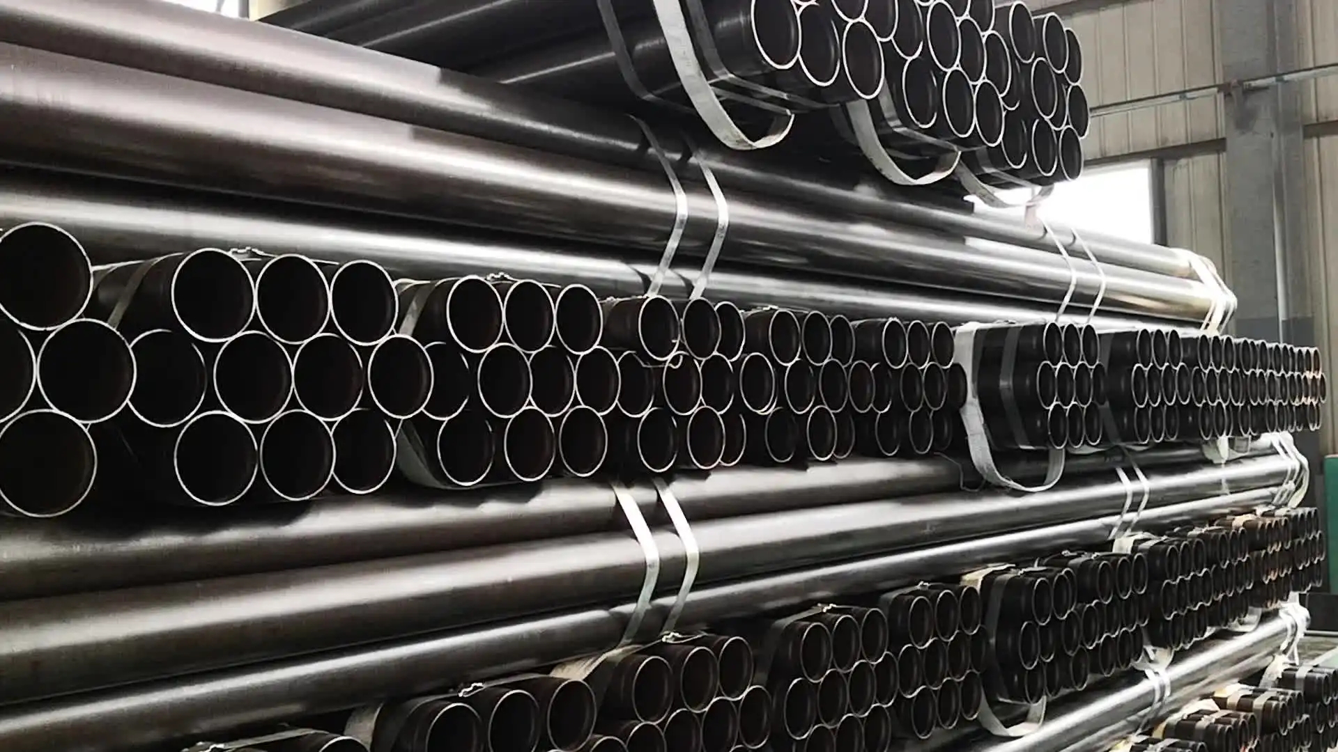 What's the difference between seamless steel pipe and welded pipe