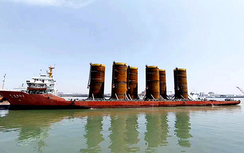 Important components of offshore oil and gas processing plants are supplied by our company