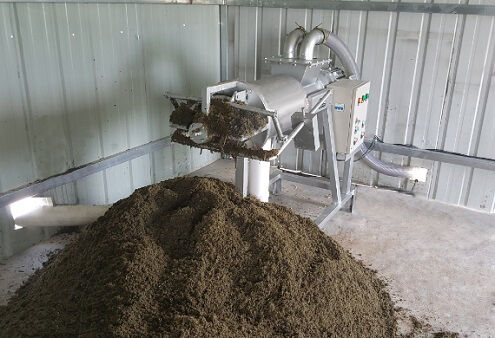 Manure drying machine